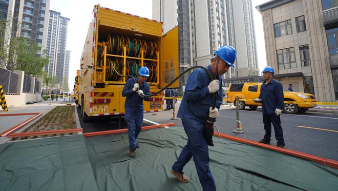 阿诺德谈萨拉赫：进球和助攻只是表面的，他还拥有榜样和领袖风范